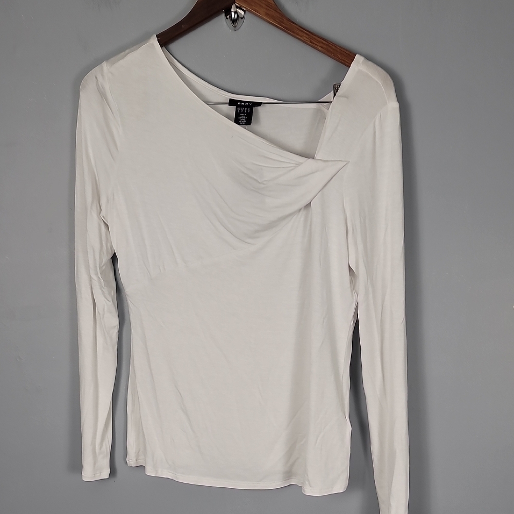 DKNY Cream Asymmetrical Long Sleeve Blouse